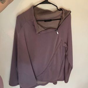 Yoga sweatshirt with pockets